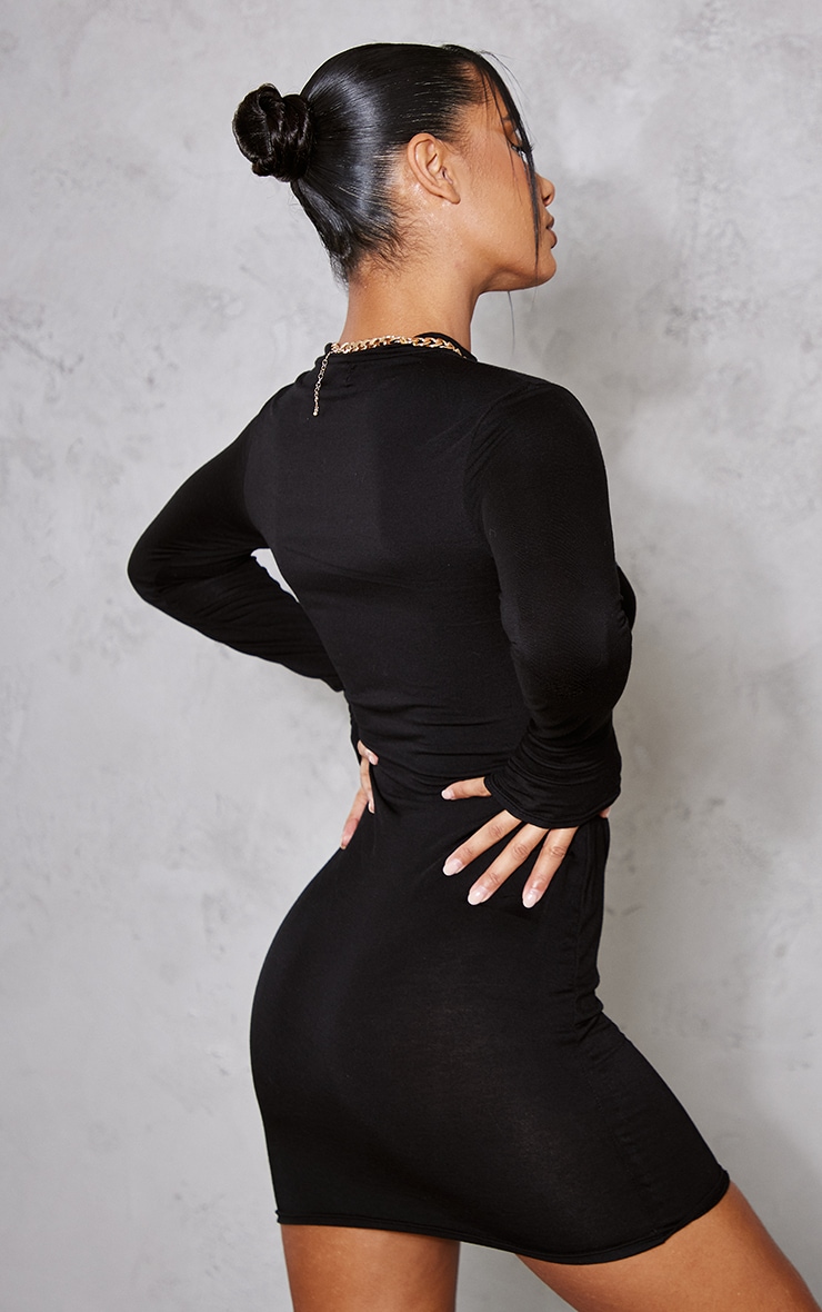 Mini robe moulante noire imprim?� Motorcross | PrettyLittleThing FR