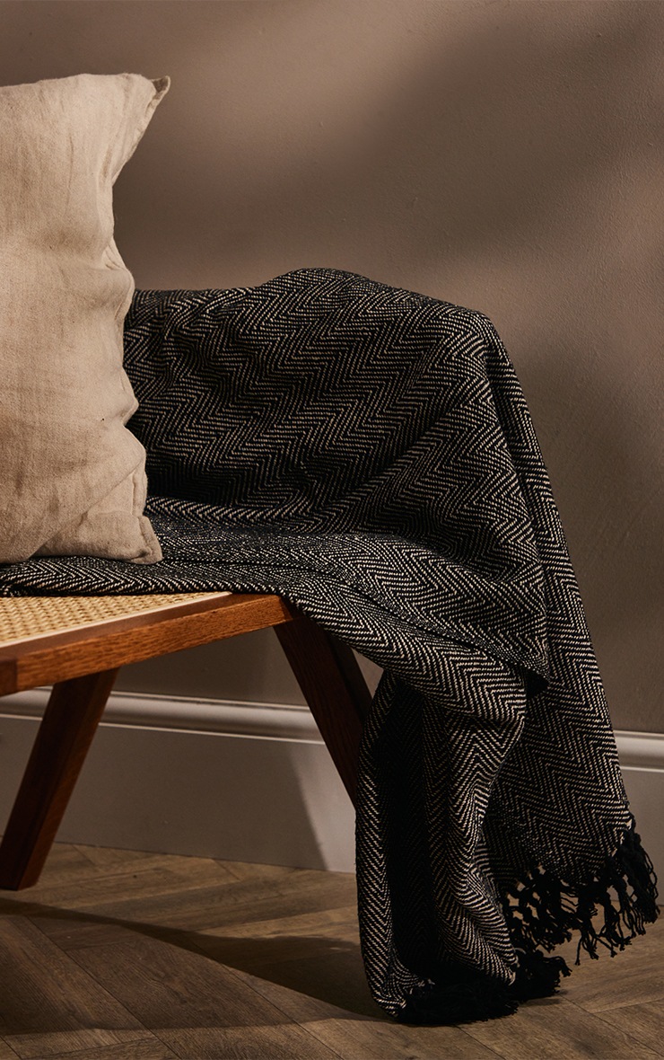 Dark Grey Waffle Tassel Blanket PrettyLittleThing IL