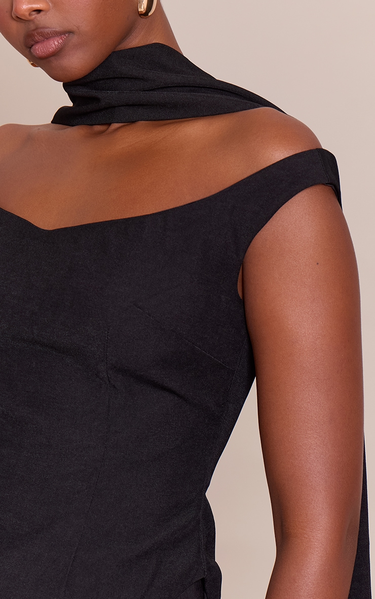 Top bardot tissé noir à détail foulard et ourlet incurvé image 4