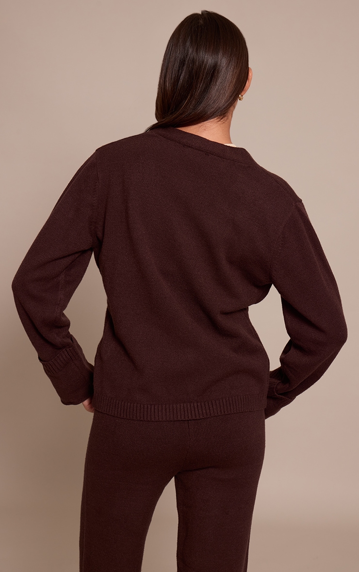 Cardigan chocolat à manchettes retroussées image 2