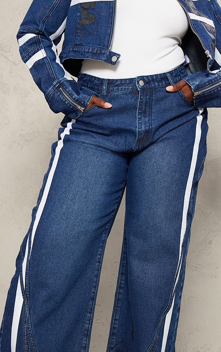 Plus Mid Blue Wash Graphic Detail Panelled Wide Leg Jeans image 4