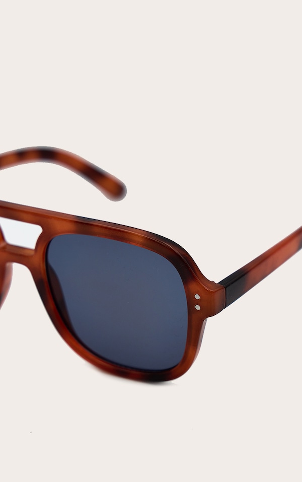 Orange Tort Frame Blue Lens Aviator Sunglasses image 3