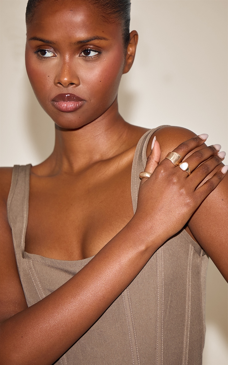 Gold Brushed Textured Mother of Pearl Ring Pack