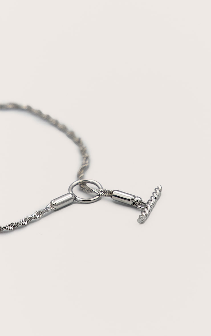 Bracelet fin argenté à maillons et attache anneau image 2