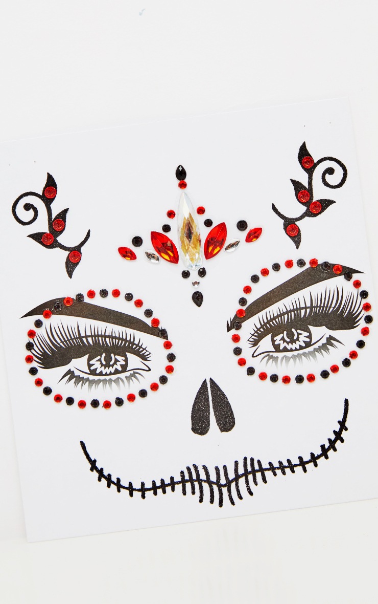 PRETTYLITTLETHING Red Skull Queen Face Jewels 2