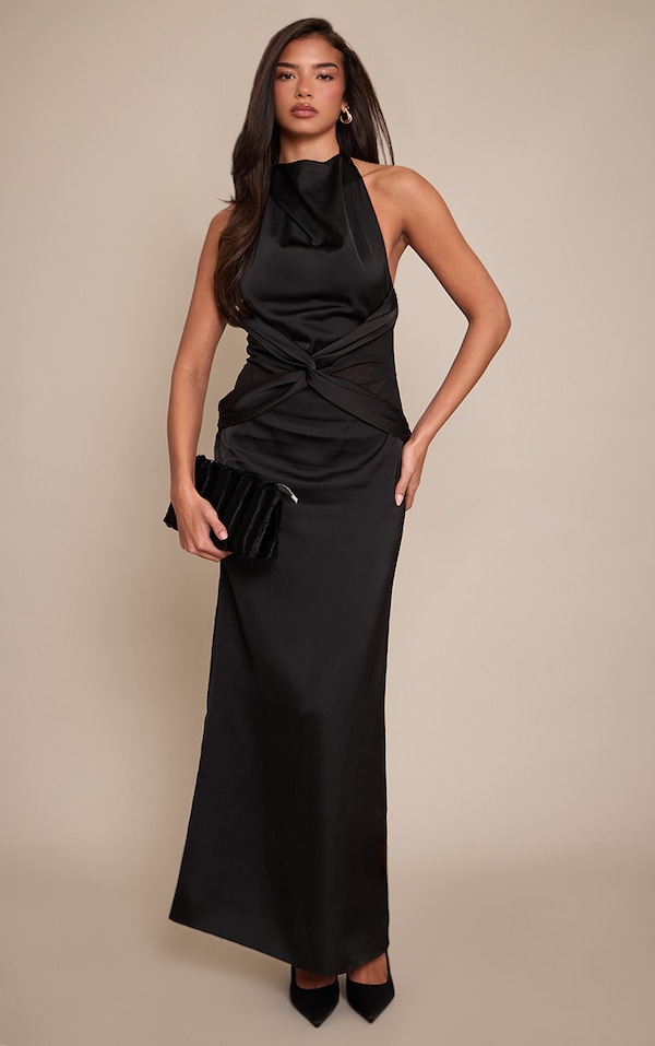 Robe longue satinée noire à détail en mesh