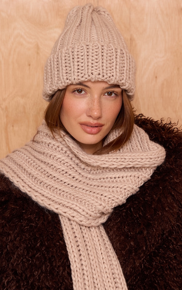 Oatmeal Cable Knit Fold Over Beanie