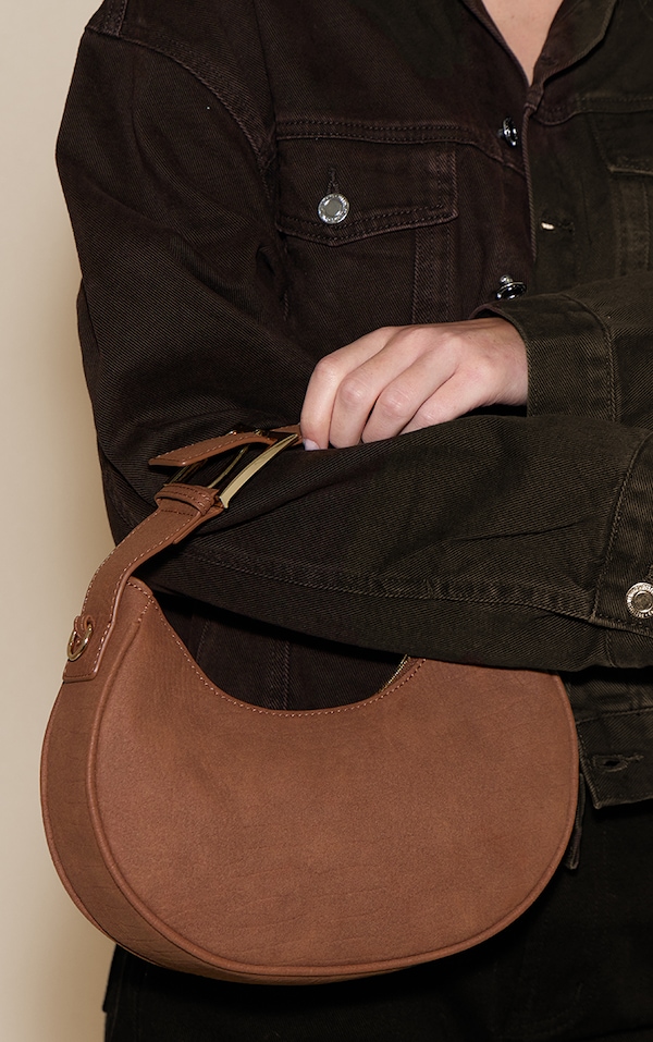Sac à main en suédine marron clair effet croco en demi-lune