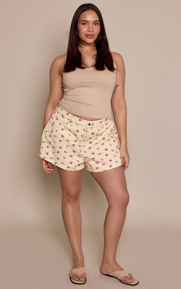 Plus Cream Ditsy Floral Print High Waist Denim Mom Shorts