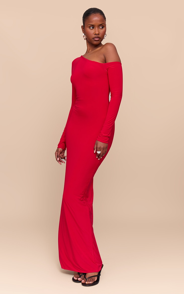 Robe longue moulante doublée rouge à col asymétrique image 3