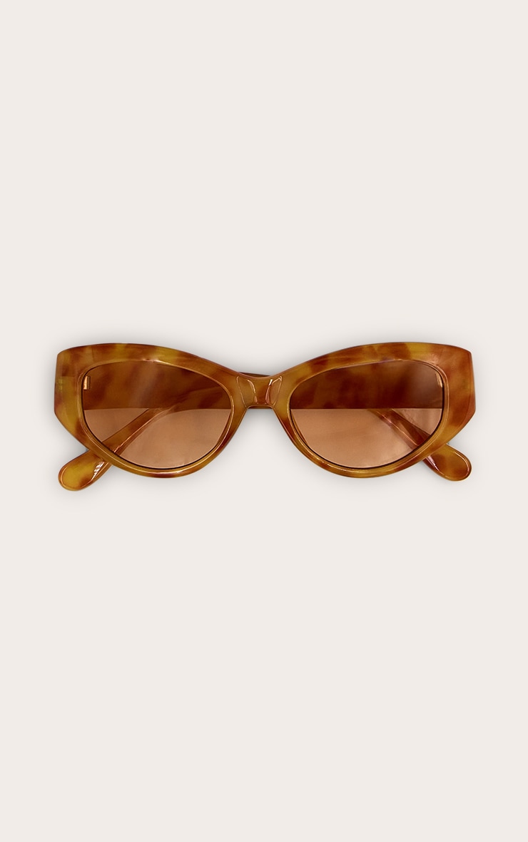 Honey Tortoiseshell Rounded Cat Eye Sunglasses image 2