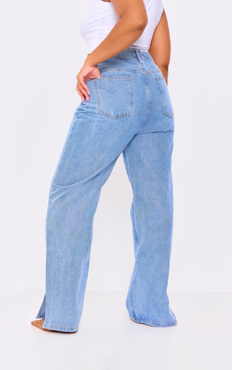 Plus Light Wash Split Hem Jeans image 3