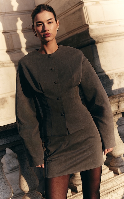 Blazer de tailleur tissé gris anthracite à épaules carrées et manches ballon