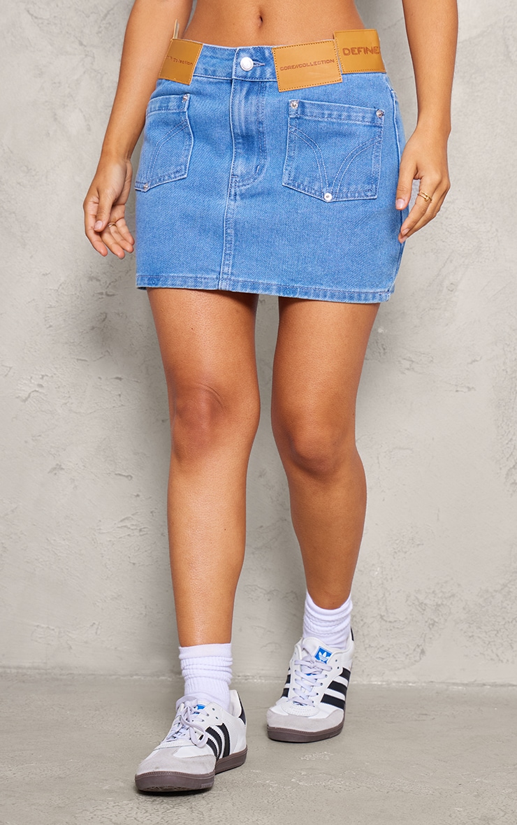 Petite Mid Blue Wash Denim Low Rise Badge Skirt | Petite