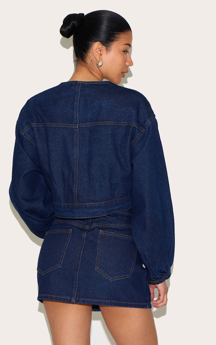Veste courte en jean indigo à col rond image 2