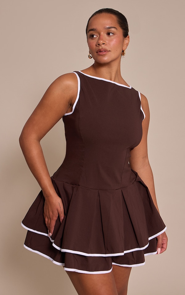 Shape chocolate Contrast Binding Boat Neck Pleated Hem Mini Dress