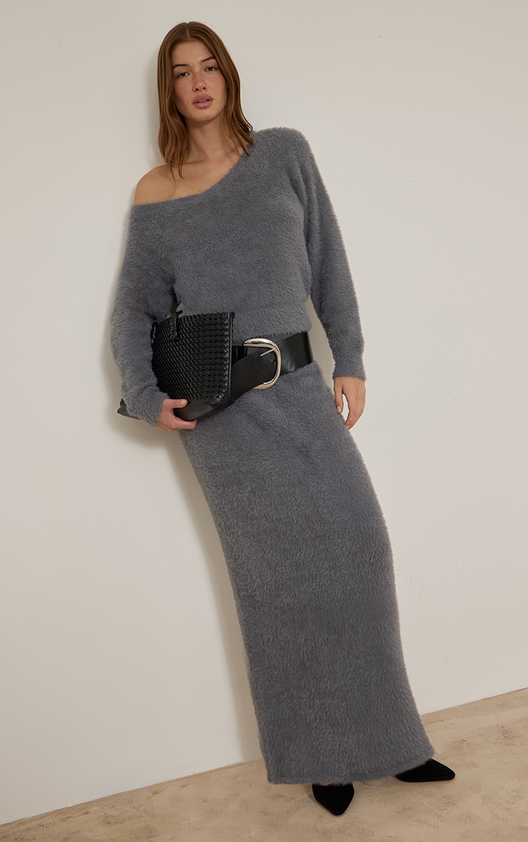 Jupe longue en maille tricot duveteuse grise image 2