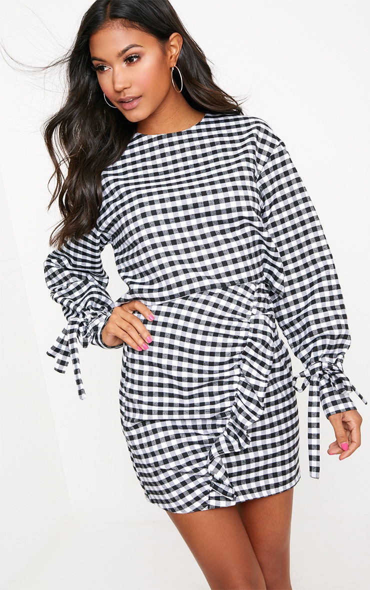 Black Gingham Open Back Bodycon Dress. Dresses PrettyLittleThing
