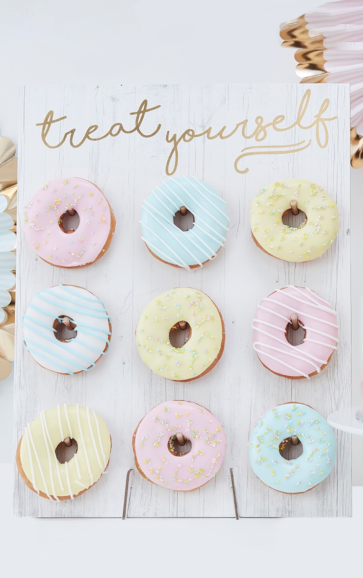 Hen & Wedding Donut Wall Stand Holder image 1