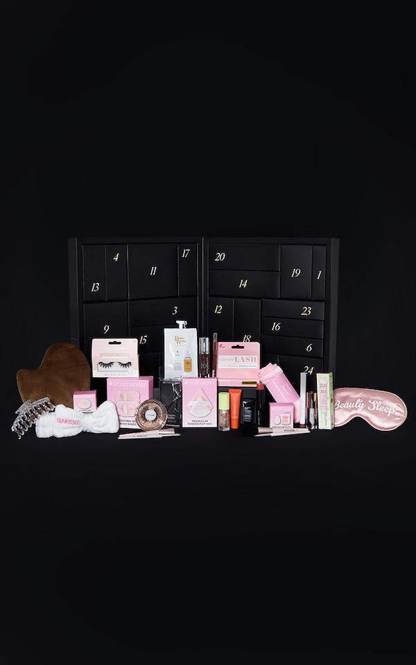 Calendrier de l'Avent Beauté PRETTYLITTLETHING 2025 (Valeur de 206 £)