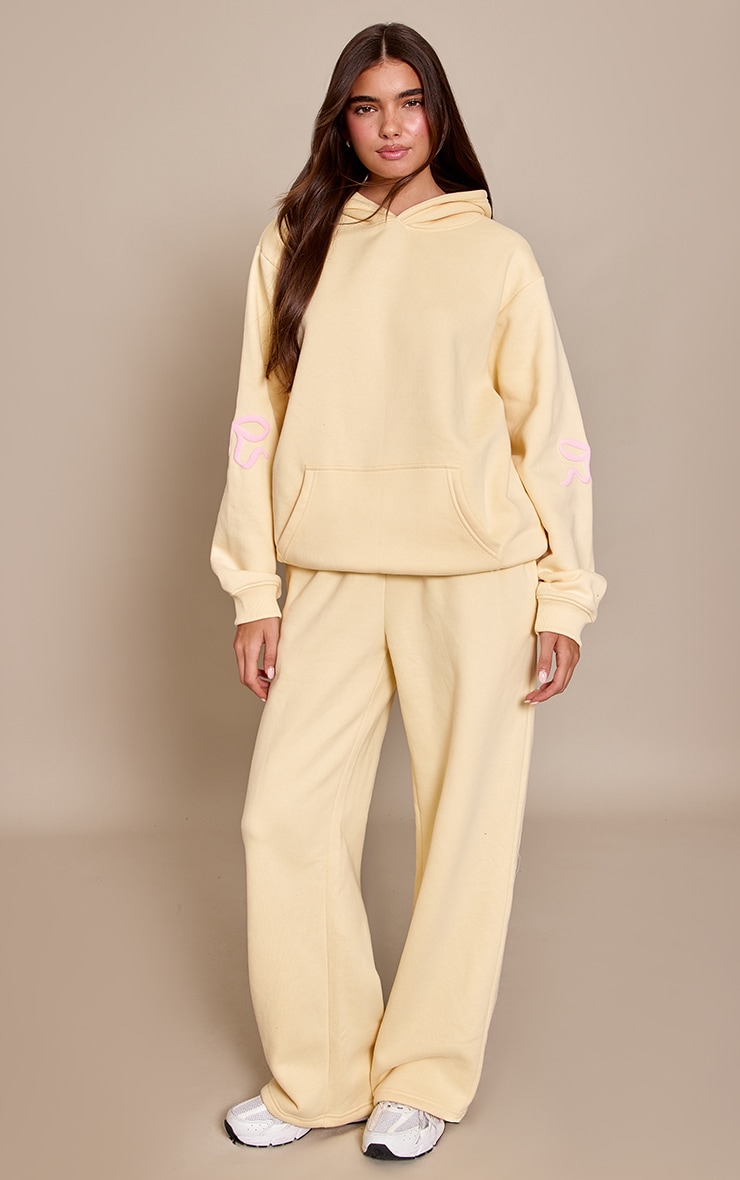 Butter Yellow Bow Puff Print Pullover Hoodie image 3