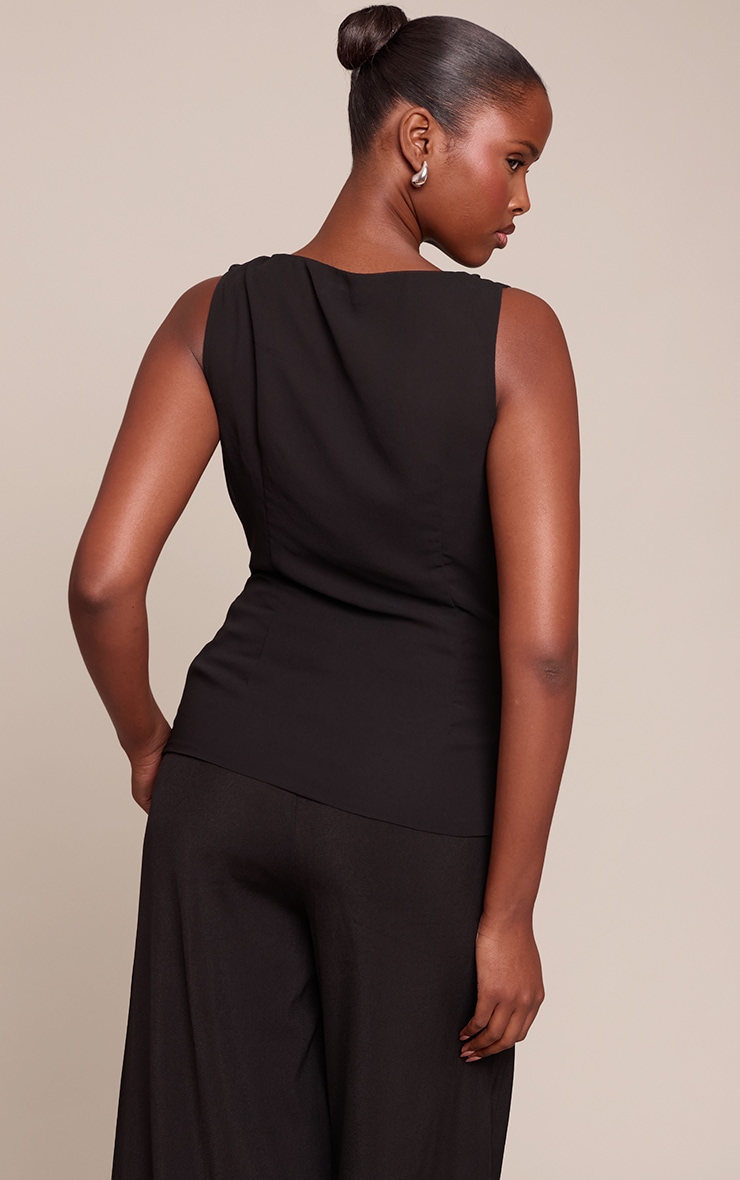 Top drapé en mousseline de soie noire sans manches image 2