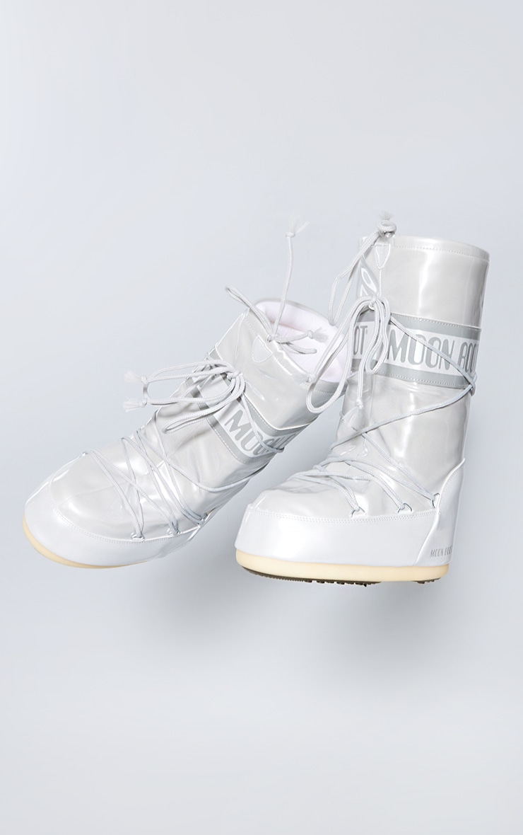 MOON BOOT White Icon Vinyl Metallic image 3