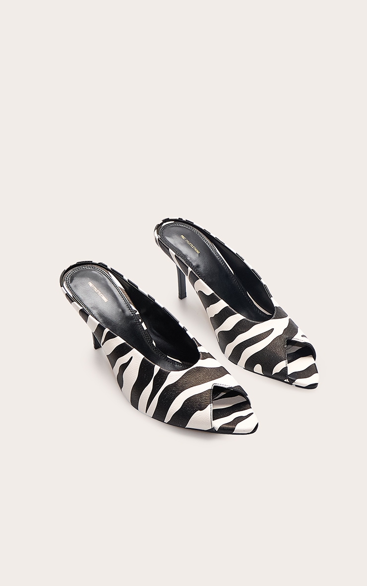 Mules imprimées zèbre à talon et découpe image 3
