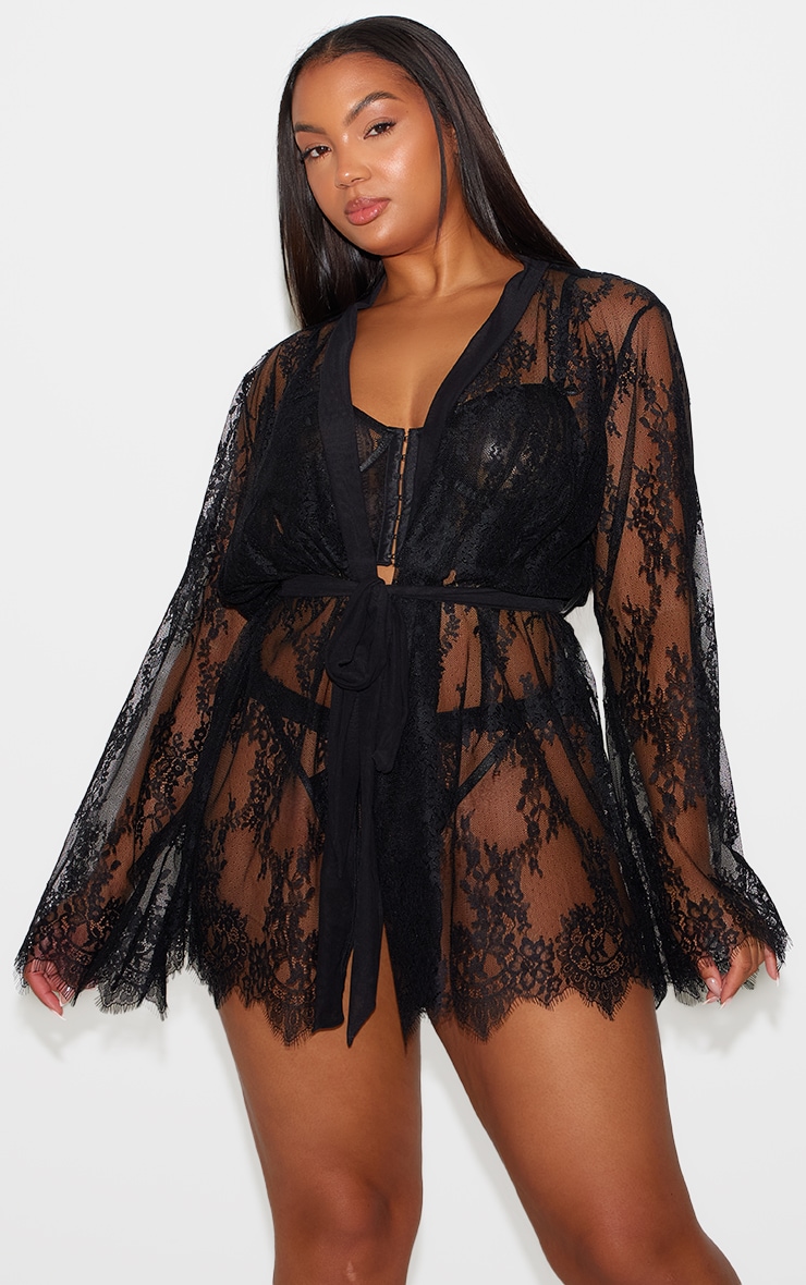 Plus Black Eyelash Flute Sleeve Lace Robe image 3