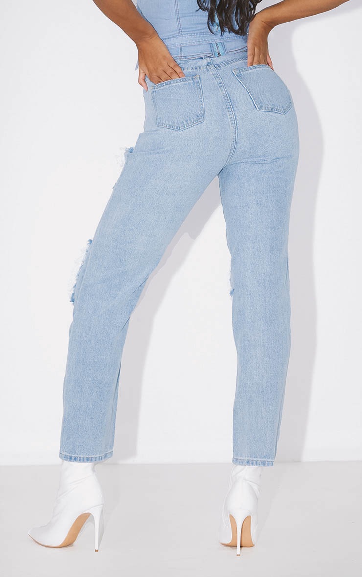 Plt Bleach Wash Distressed Straight Leg Jeans PrettyLittleThing