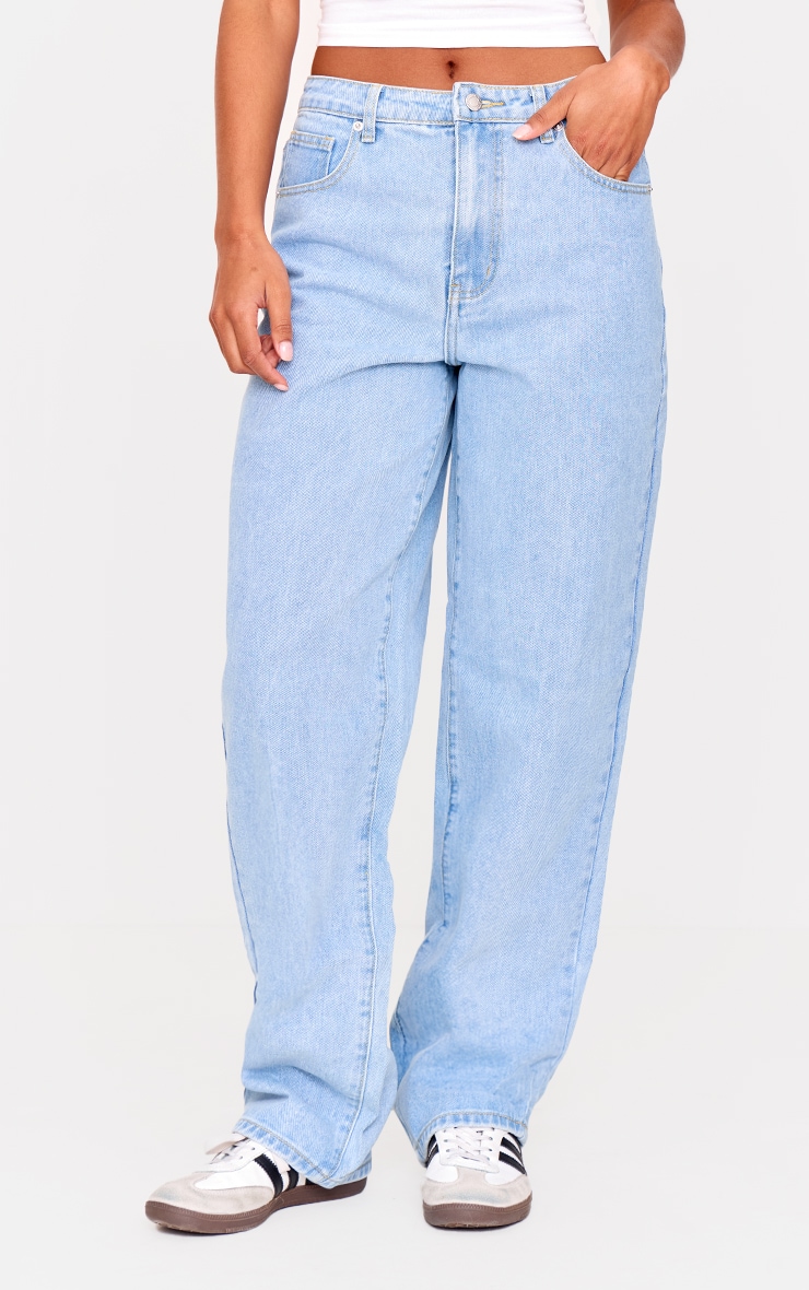 PRETTYLITTLETHING Light Blue Wash High Waist Boyfriend Jeans image 2
