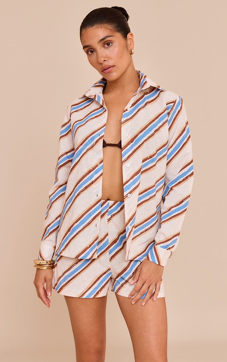 Petite Blue Stripe Linen Look High Rise Shorts image 4