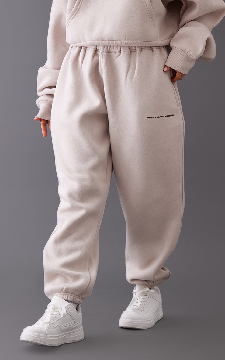 PRETTYLITTLETHING Petite Stone Joggers image 2