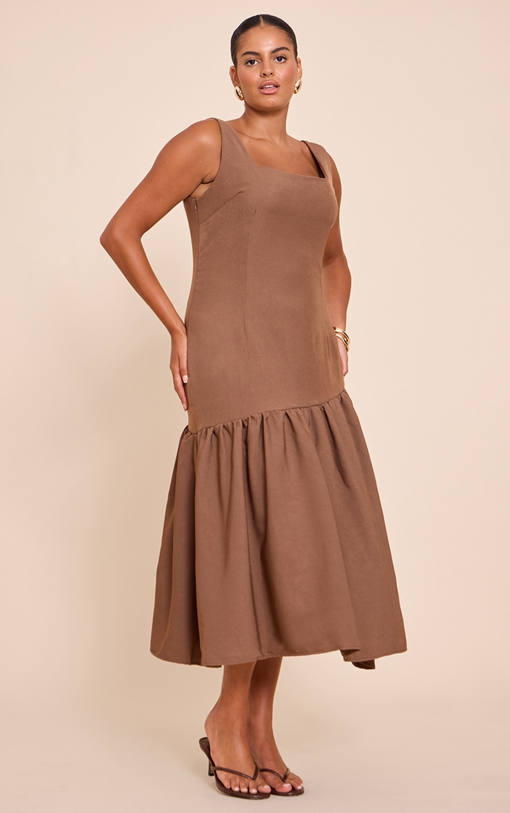 Plus Mocha Pleated Hem Square Neck Midaxi Dress image 3
