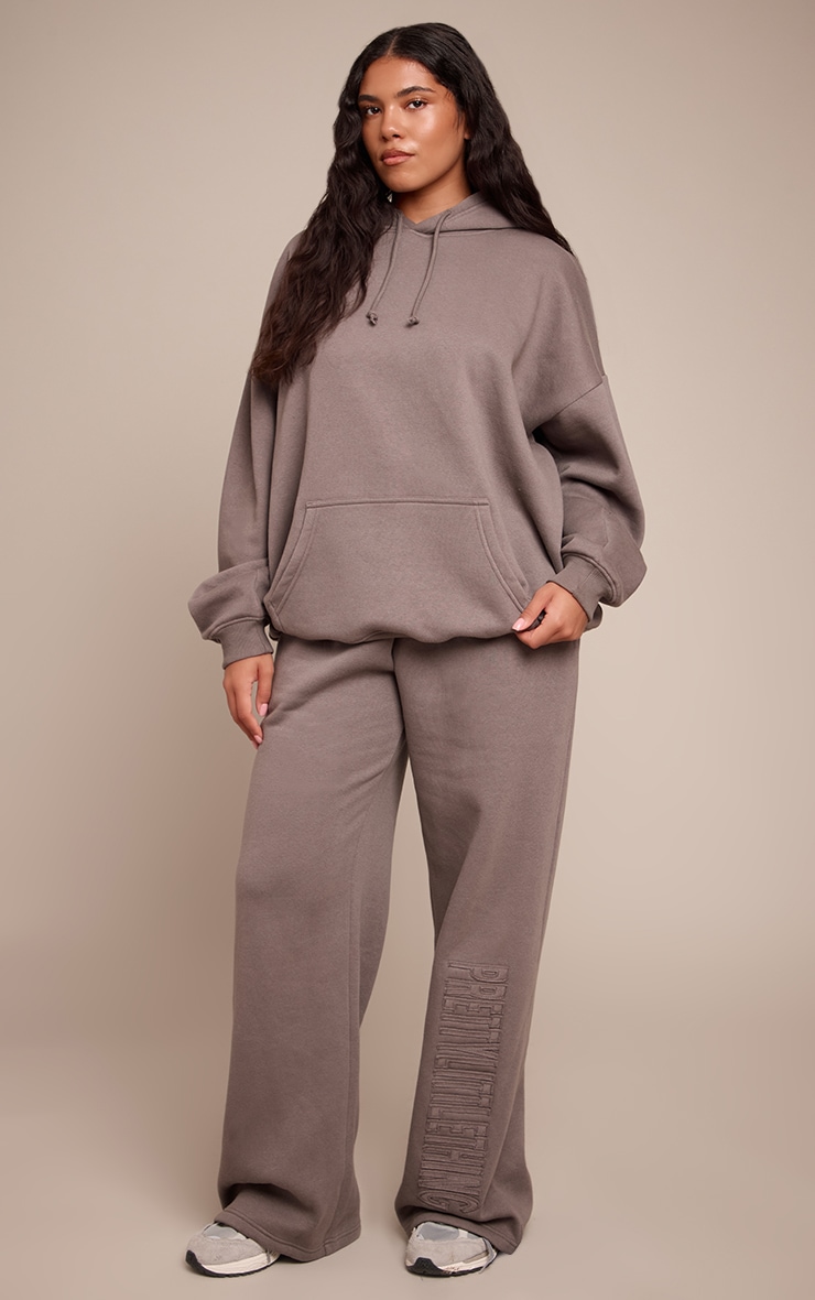 PRETTYLITTLETHING Shape Jogging gris charbon image 1