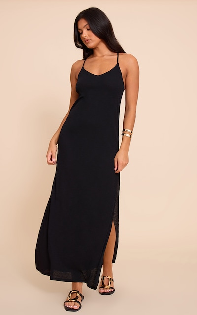 Robe longue texturée noire sans manches à décolleté