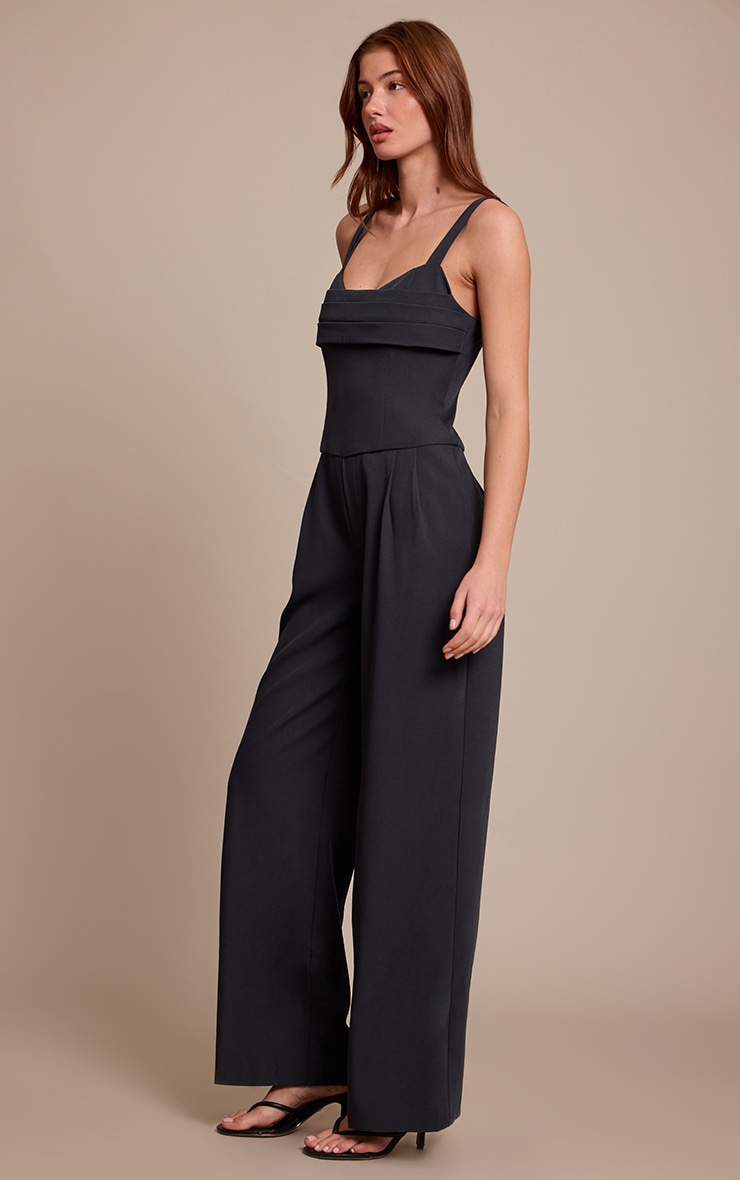 Combinaison de tailleur large bleu nuit à parties superposées image 3