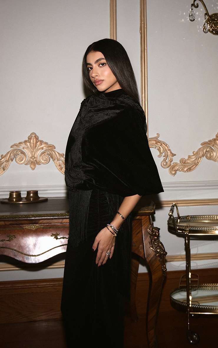 Black Velvet Cape Tassel Hem Long Top image 3