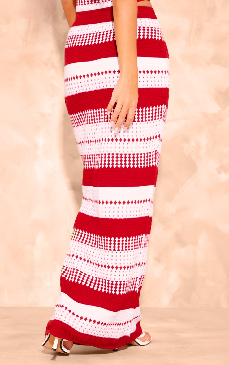 Red Knitted Contrast Mid-rise Maxi Skirt image 3