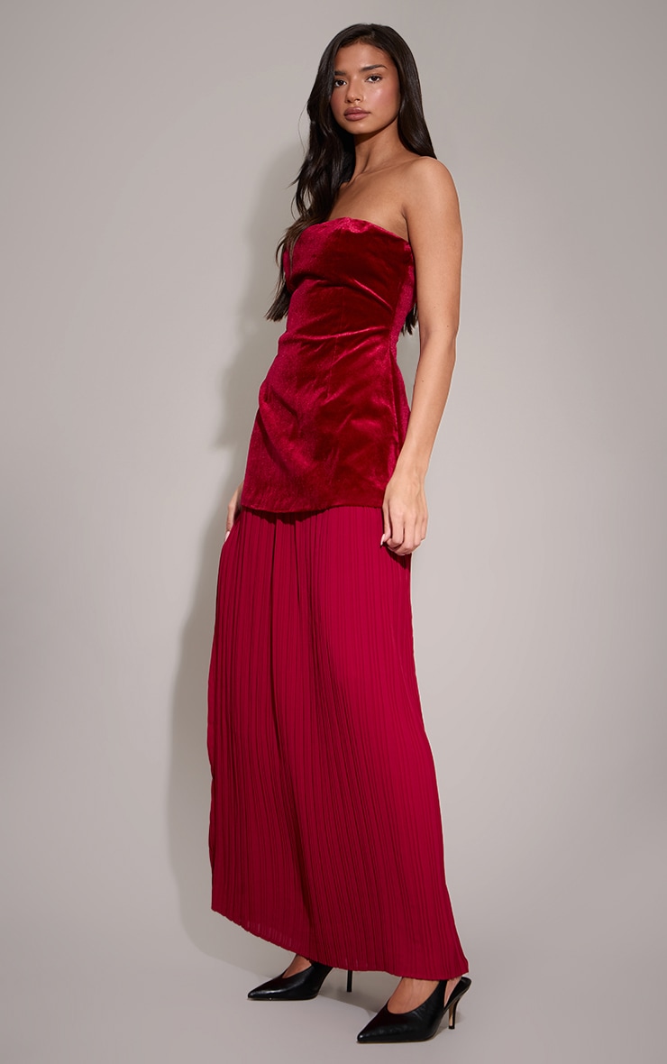 Robe bustier longue en velours rouge vin à partie jupe en mousseline de soie plissée image 3