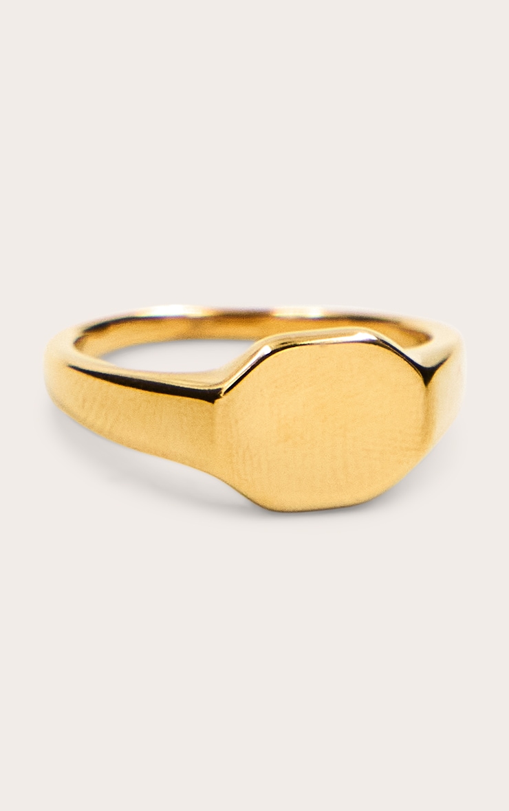 Bague chevalière dorée résistante à l'eau image 2