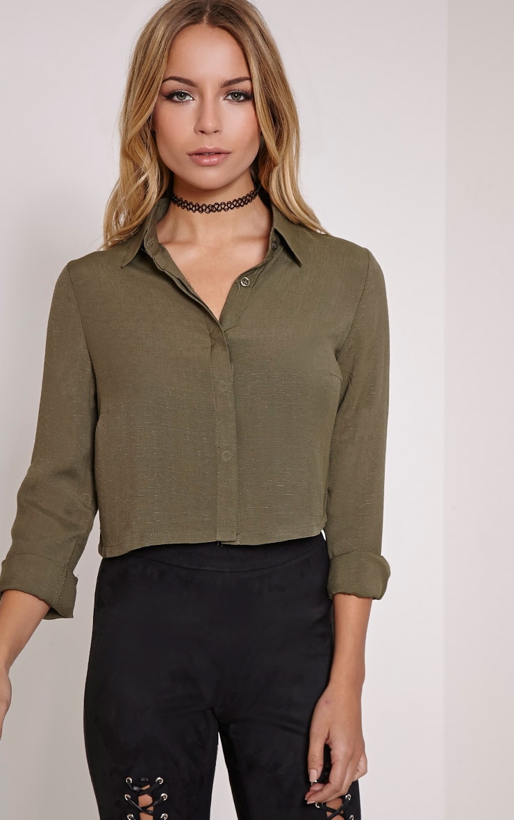 Nuria Khaki Crop Shirt Tops PrettylittleThing PrettyLittleThing