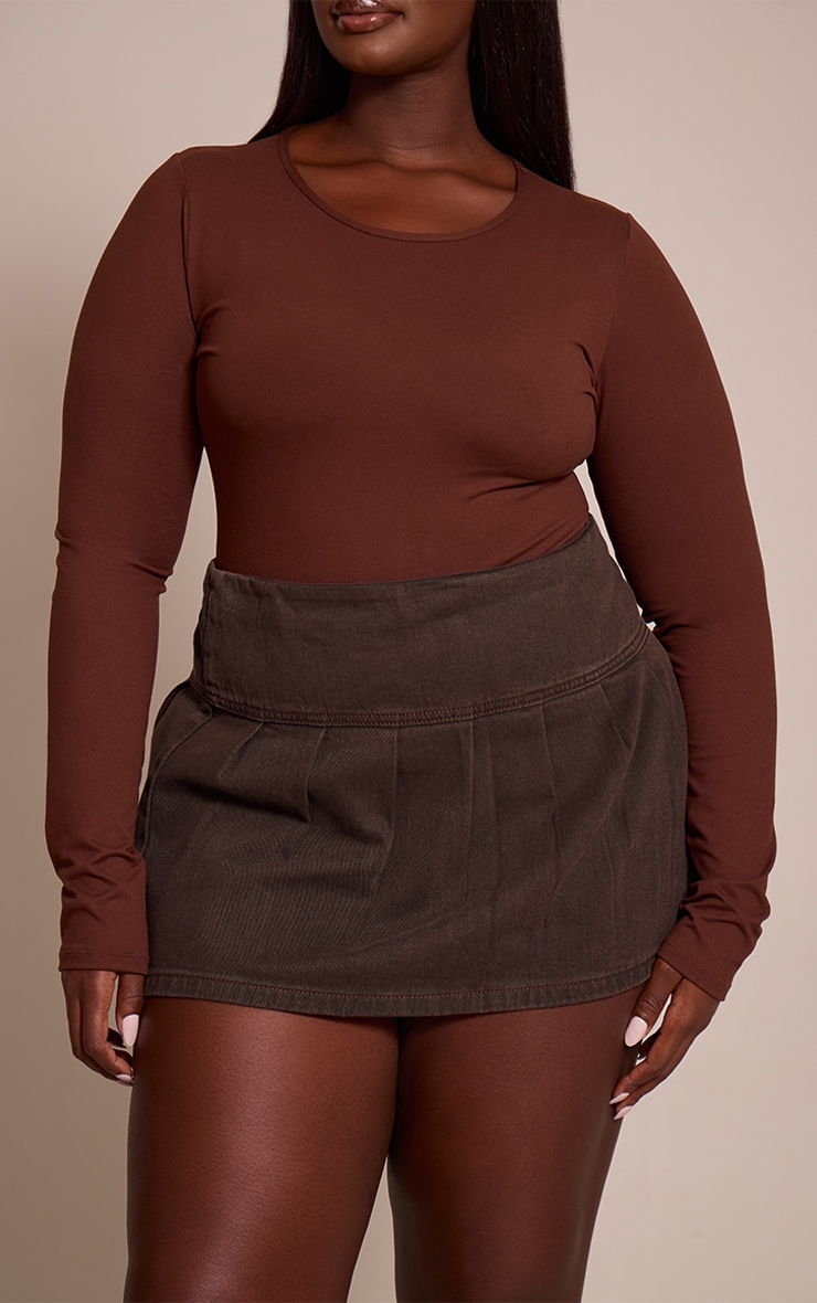 Plus Dark Chocolate Floaty Pleated Denim Mini Skirt image 2