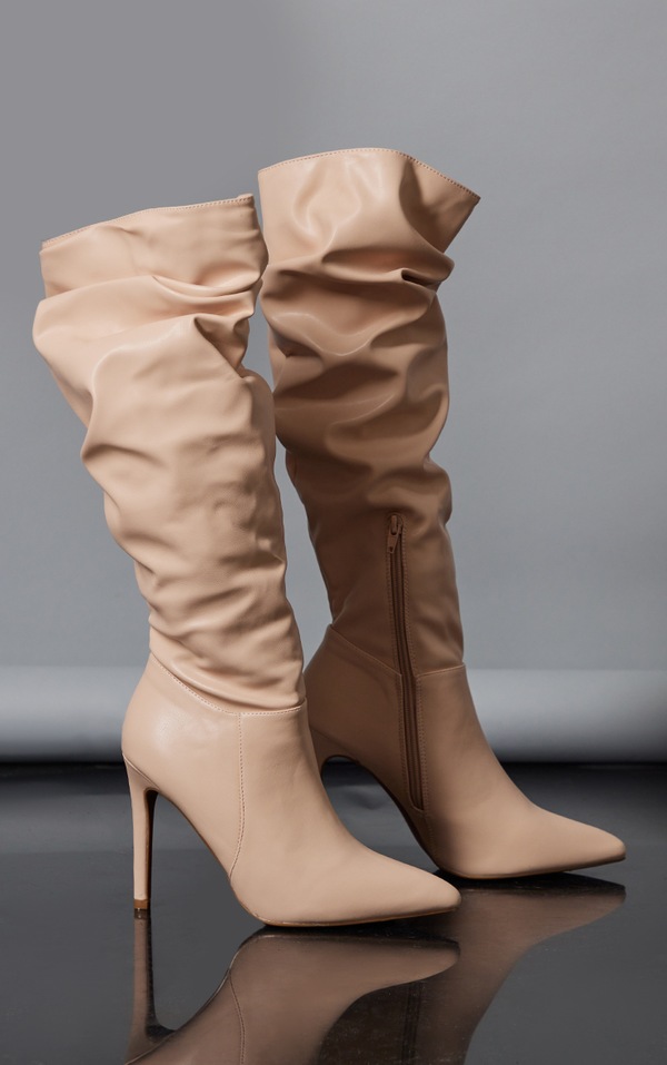 Bottines en cuir beige à talons compensés – Personal Seller Paris