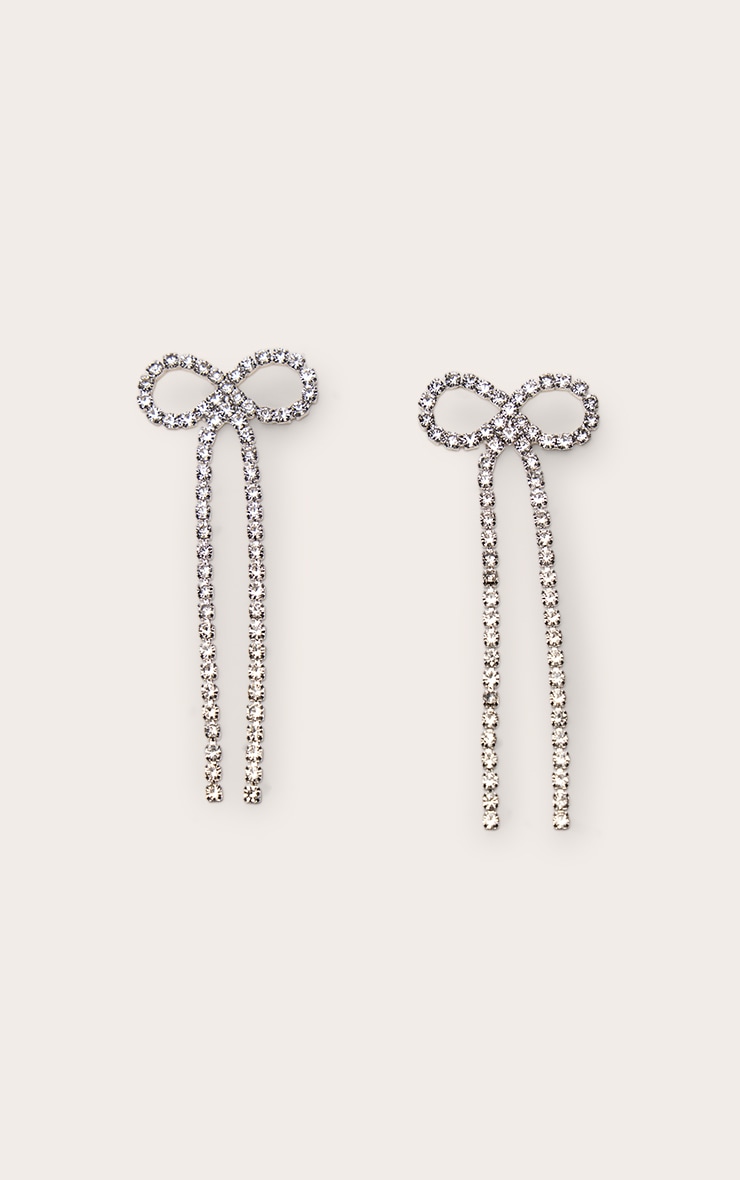 Boucles d'oreilles drapées argentées en noeud papillon à strass image 2