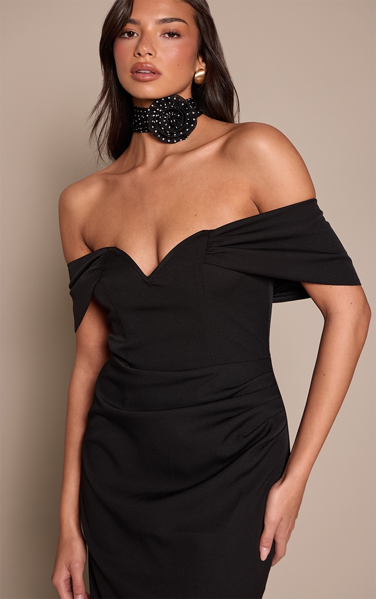 Black Polka Dot Flower Corsage