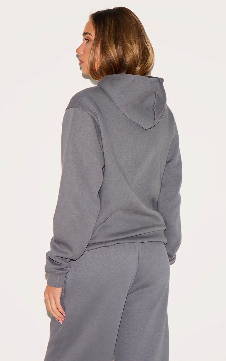 PRETTYLITTLETHING Hoodie oversize gris anthracite à slogan Est 2012 image 2