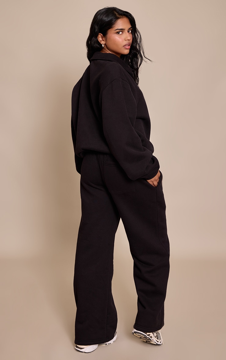 Petite Black Prettylittlething Straight Leg Sweatpants image 3