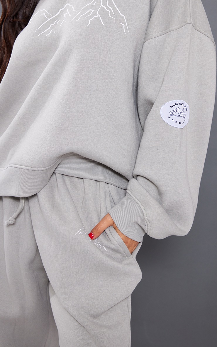 Petite Moss Grey Oversized Ski Sweatpant image 4