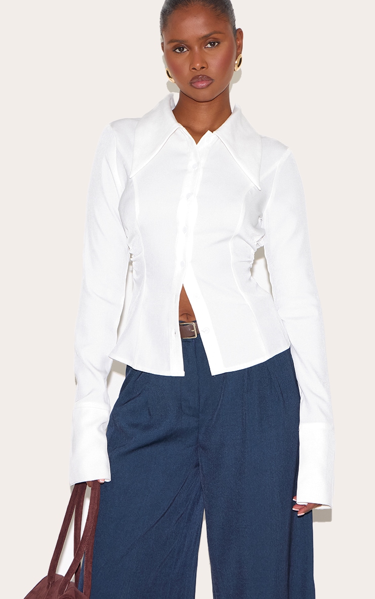 Chemise ajustée blanche à col surdimensionné image 4